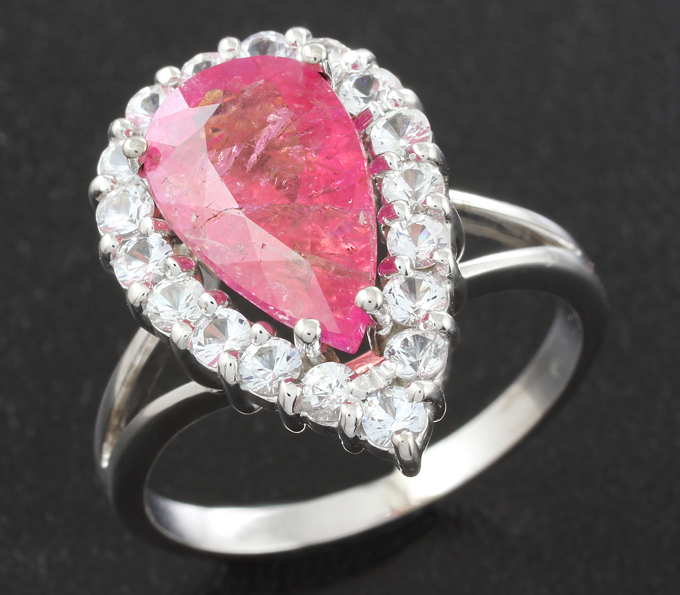 Золото Кольцо c пеццоттаитом и лейкосапфирами