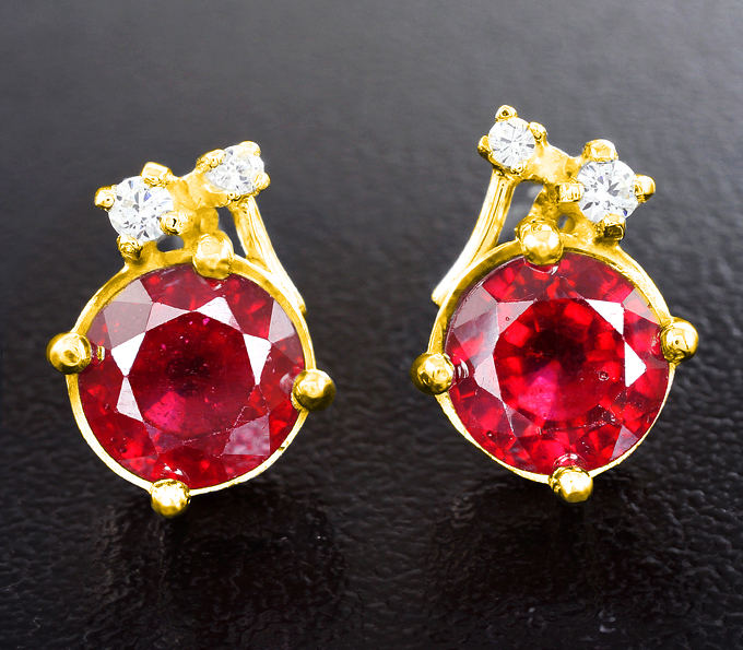 Серебро 925 Пусеты с рубинами 3,97 карата