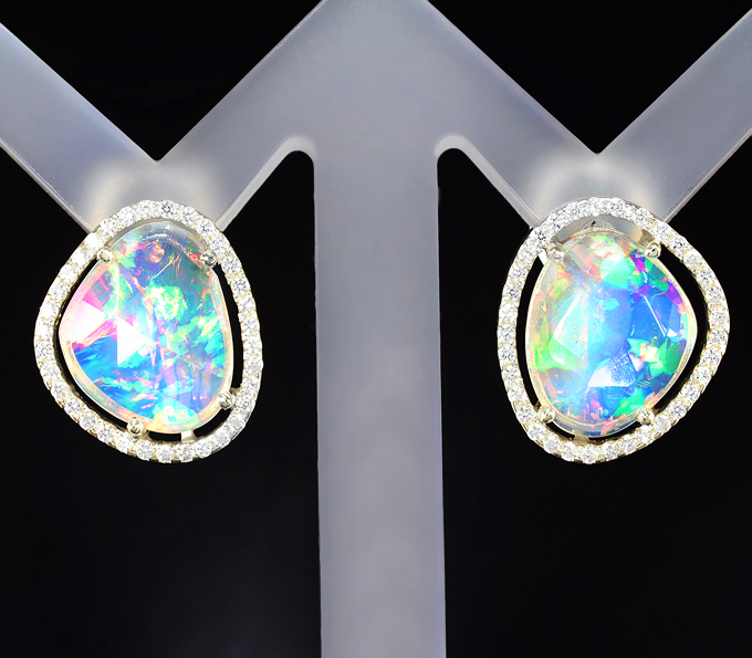 Серебро 925 Серьги с кристаллическими эфиопскими опалами авторской огранки и лейкосапфирами
