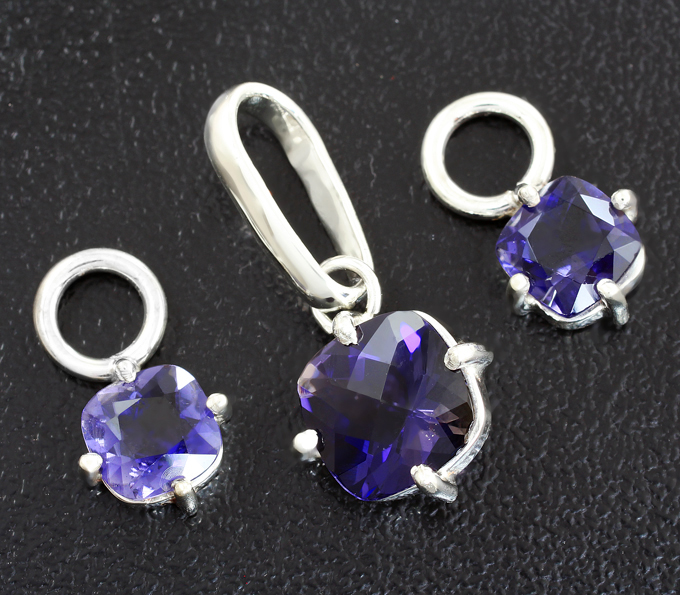 Серебро 925 Комплект с иолитами топовых цветовых характеристик 3,09 карата