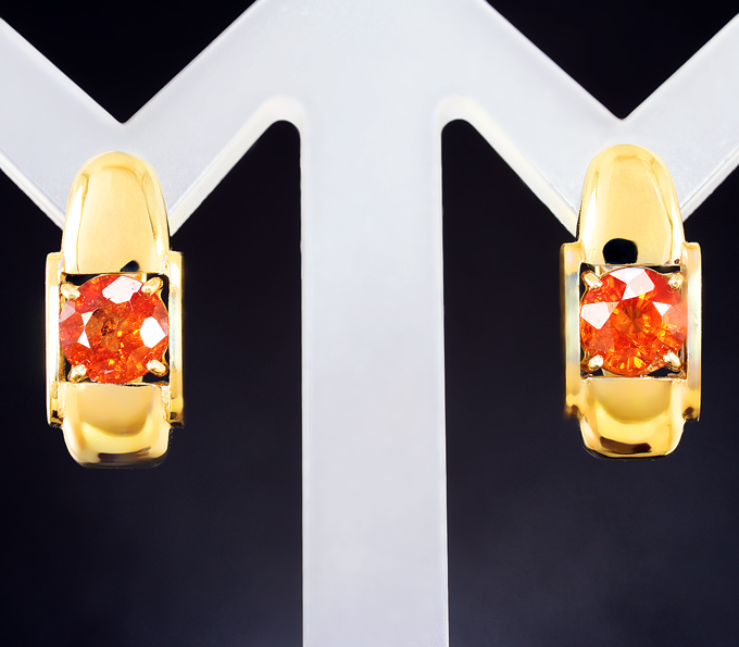Золото Серьги со спессартинами гранатами 1,95 карата