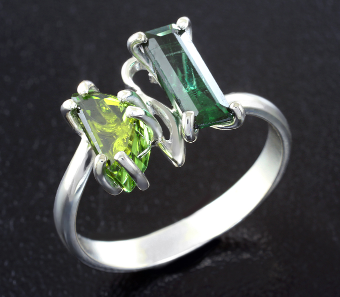 Серебро 925 Кольцо c турмалином 2,34 карата