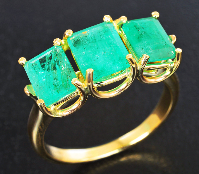 Золото Кольцо с уральскими изумрудами 3,22 карата