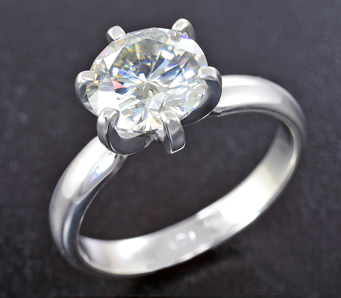 Серебро 925 Кольцо с бесцветным муассанитом 1,91 карата