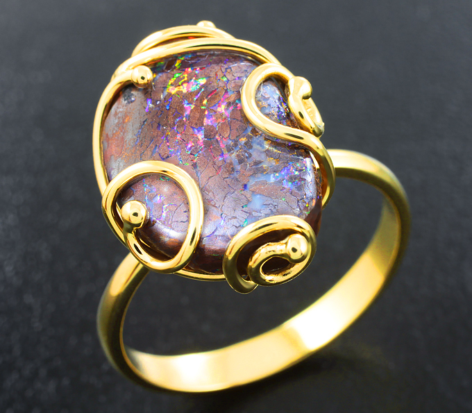 Золото Кольцо с австралийским болдер опалом 7,23 карата