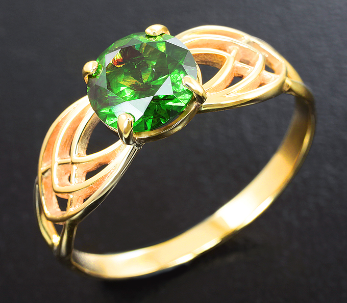 Золото Кольцо с уральским демантоидом гранатом 1,38 карата