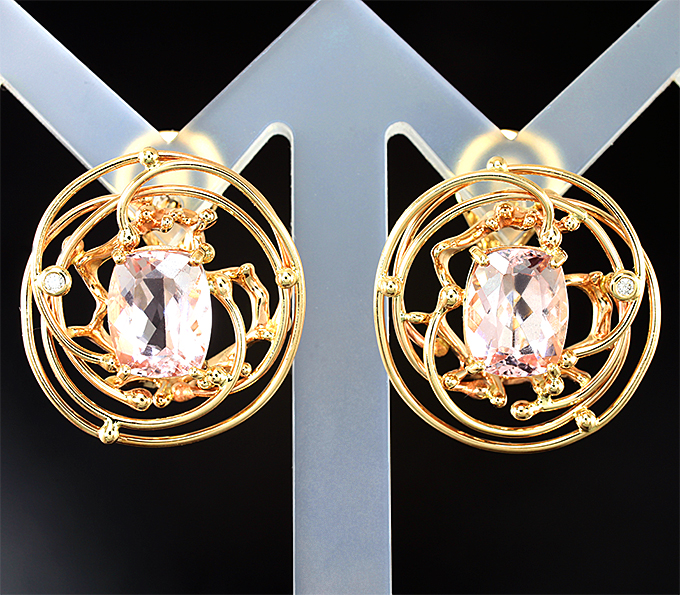 Золото Cерьги с морганитами 5,78 карата и бриллиантами