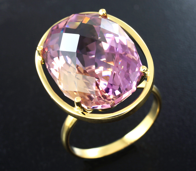 Золото Кольцо c чистейшим аметрином авторской огранки 18,7 карата