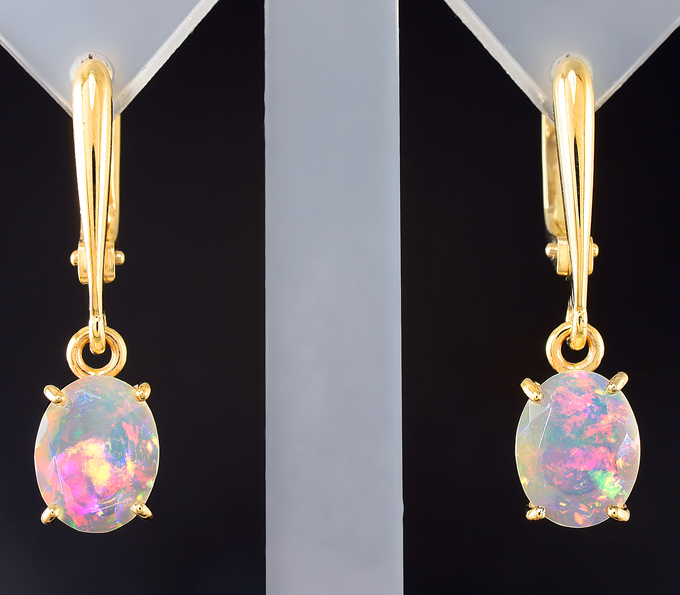 Золото Серьги с ограненными эфиопскими опалами 2,19 карата