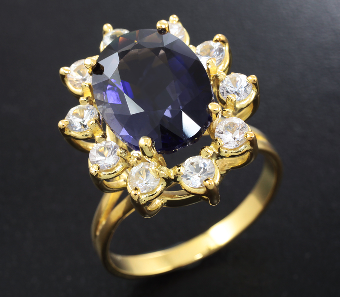 Серебро 925 Кольцо c иолитом топового качества 4,98 карата и лейкосапфирами