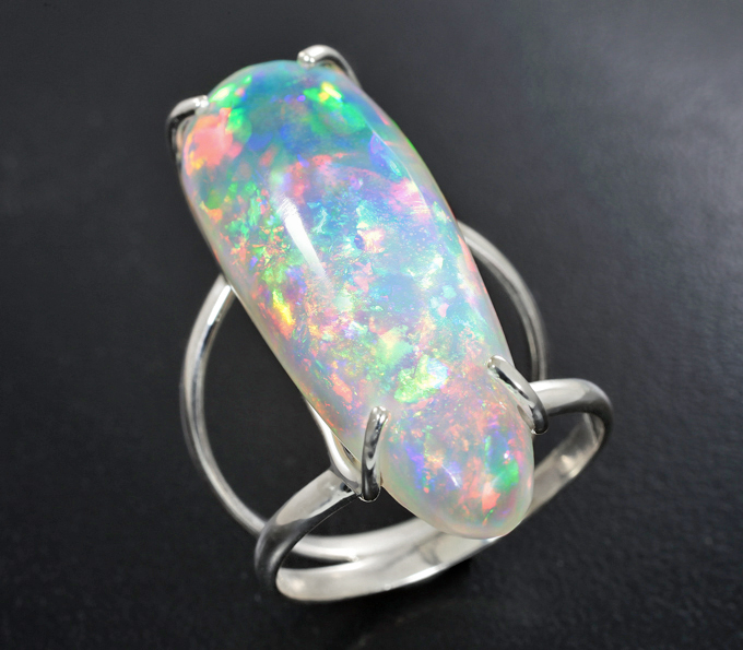 Серебро 925 Кольцо c кристаллическим эфиопским опалом 21,59 карата