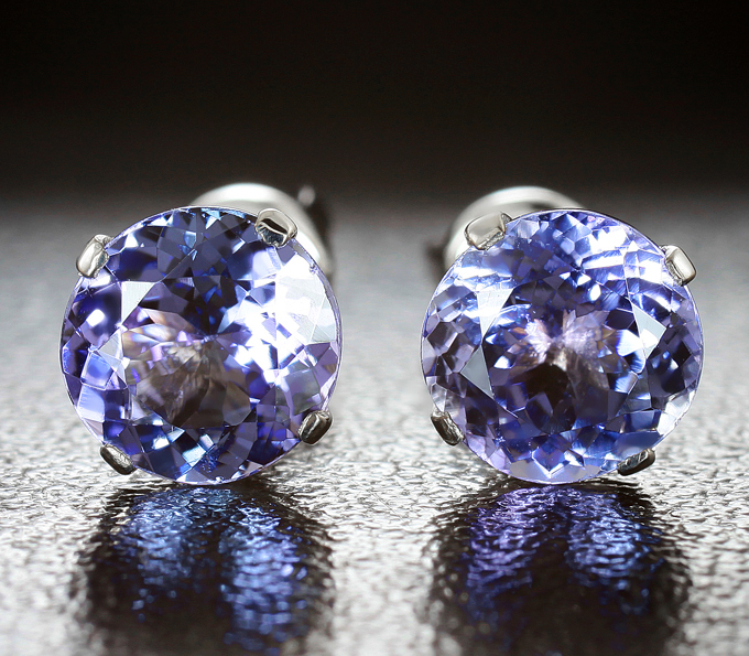 Золото Пусеты с танзанитами 2,46 карата