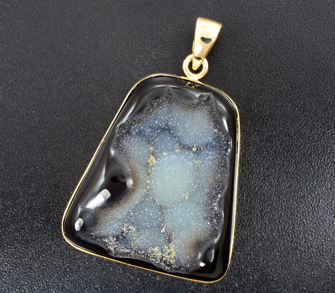 Золото Кулон с друзой агата 52,27 карата