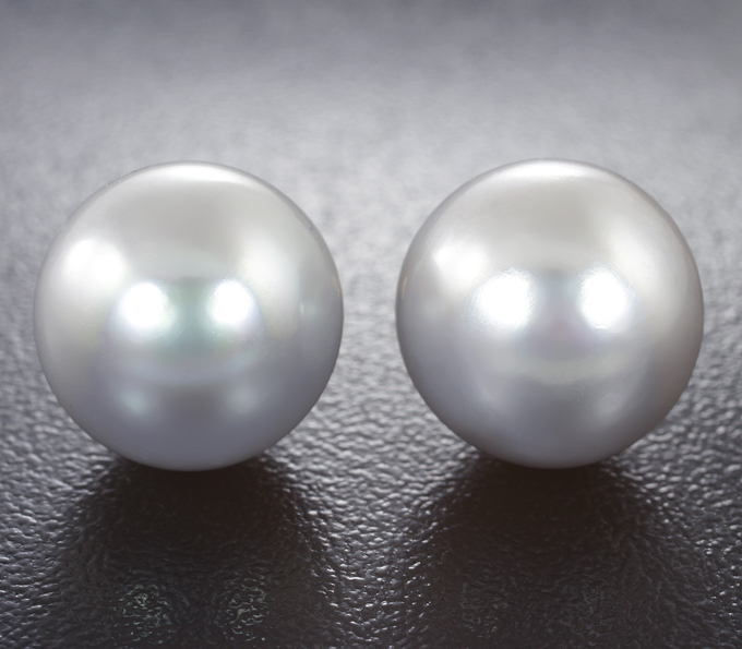 Золото Пусеты с морским жемчугом 22,07 карата