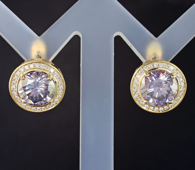 Золото Серьги с муассанитами 4,59 карата и бриллиантами