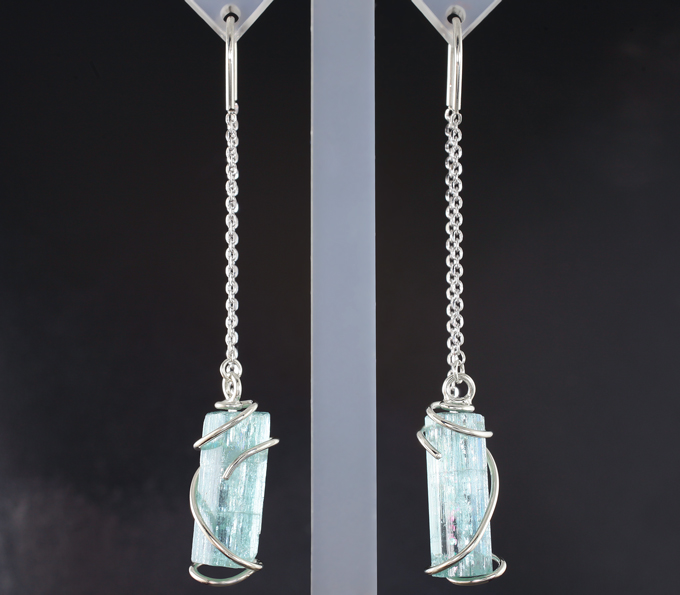 Серебро 925 Серьги с кристаллами забайкальского аквамарина 20,69 карата