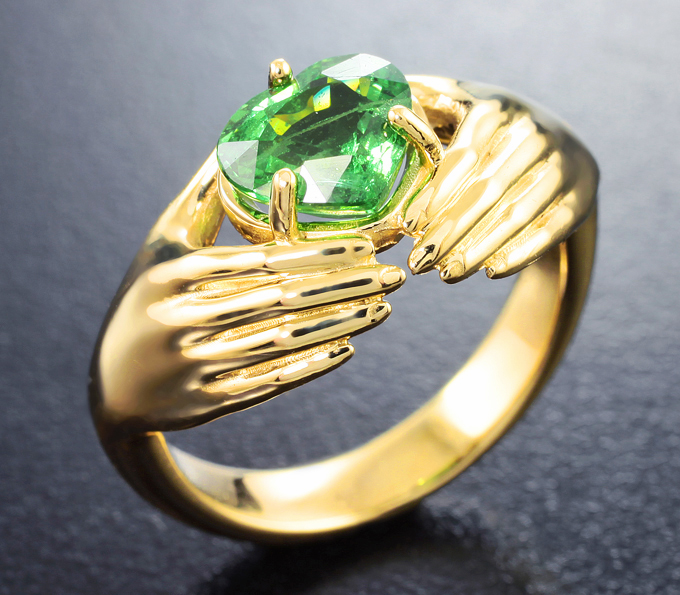 Золото Кольцо с цаворитом гранатом 1,59 карата
