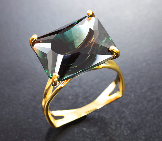 Золото Кольцо с солнечным камнем 10,18 карата