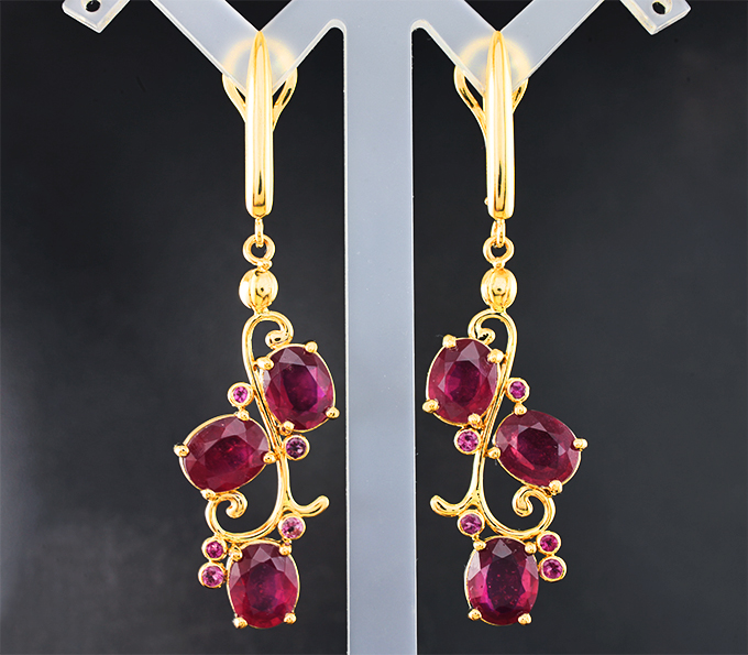 Золото Серьги с рубинами 18,99 карата и рубеллитами турмалинами