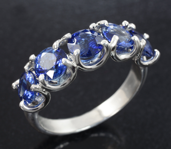 Серебро 925 Кольцо с кианитами 3,05 карата