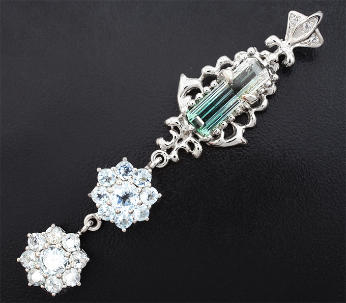 Серебро 925 Кулон с полихромным турмалином 2,97 карата, голубыми и бесцветными топазами