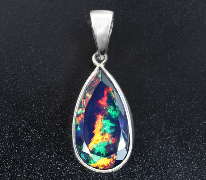 Серебро 925 Кулон с ограненным черным опалом 2,94 карата