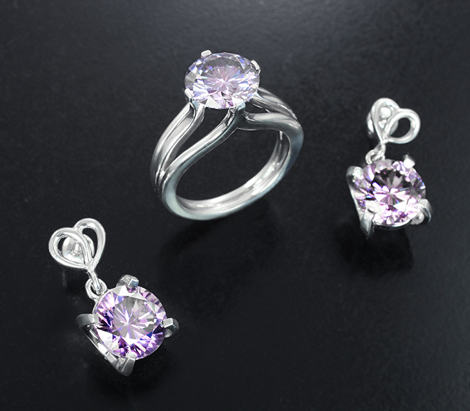 Золото Комплект с муассанитами 10,98 карата