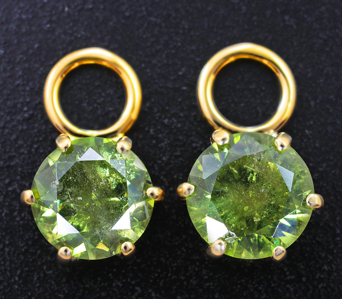Золото Подвесы для серег с уральскими демантоидами 3,86 карата
