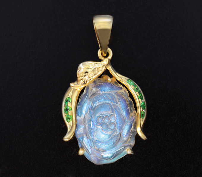 Серебро 925 Кулон с резным лабрадрадоритом 9,02 карата