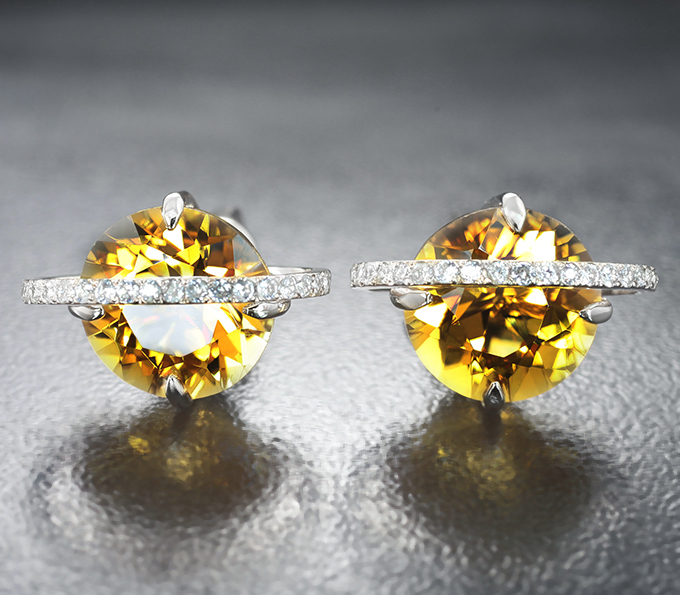 Золото Серьги с гелиодорами авторской огранки 6,36 карата и бесцветными цирконами