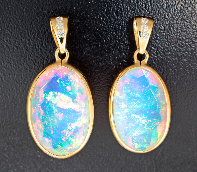 Золото Серьги с ограненными эфиопскими опалами 13,77 карата и бриллиантами