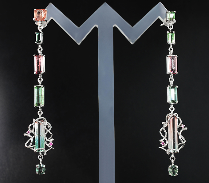 Золото Серьги с разноцветными турмалинами 14,46 карата, зелеными и оранжевыми сапфирами