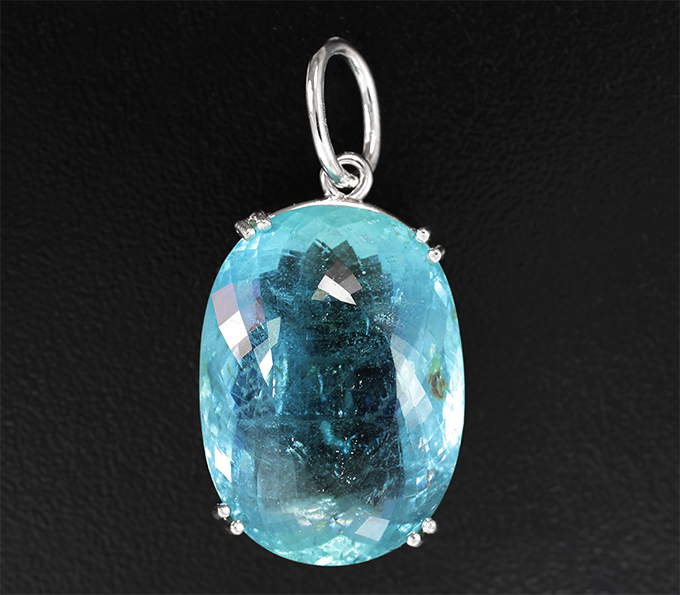 Золото Кулон с насыщенным крупным аквамарином 26,16 карата