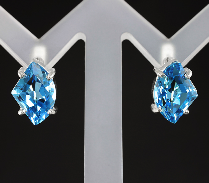Серебро 925 Серьги с голубыми топазами авторской огранки 9,21 карата