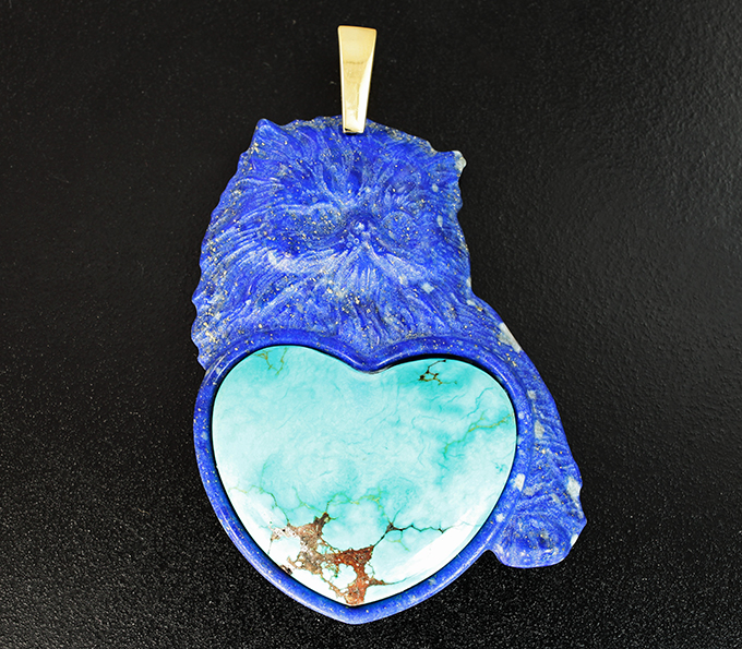 Золото Камея-подвеска «Котофей» из цельного амазонита в резном лазурите