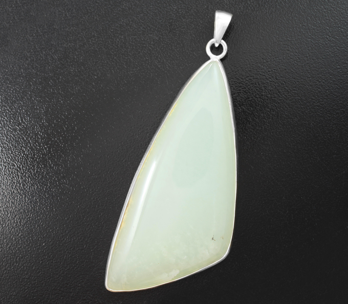 Серебро 925 Кулон с бурятским нефритом 75,01 карата