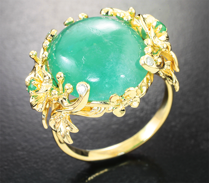 Золото Кольцо с уральским изумрудом 11,97 карата и бриллиантами