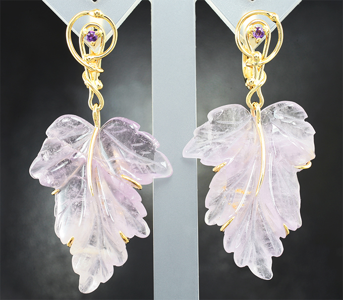 Золото Серьги с резными и ограненными аметистами 39,08 карата