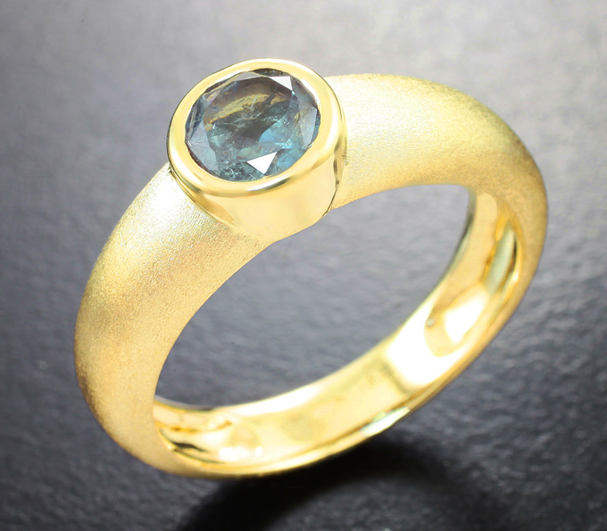 Золото Кольцо с уральским александритом 0,93 карата