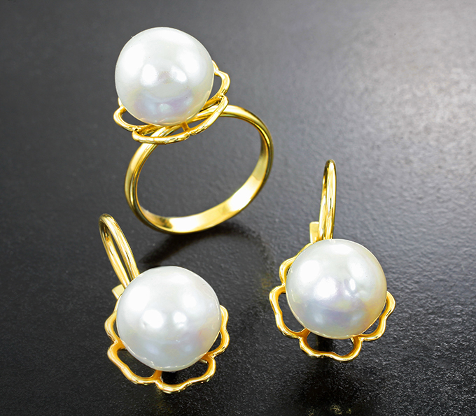 Золото Комплект с жемчугом 28,91 карата