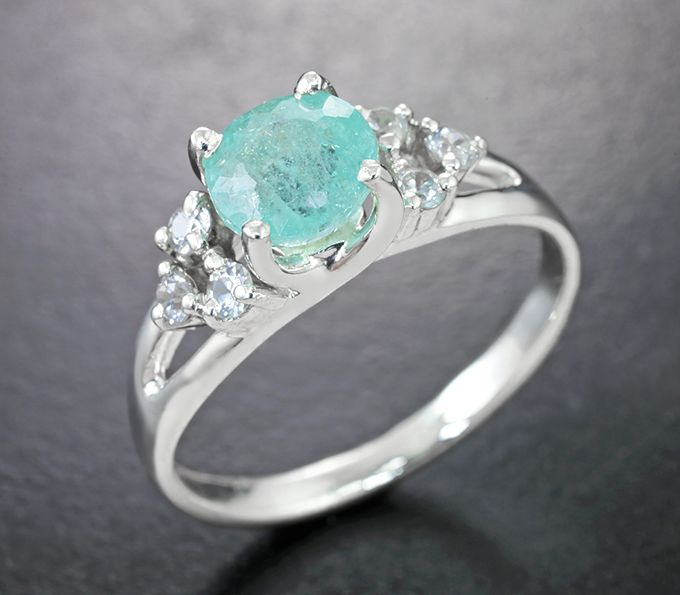 Серебро 925 Кольцо с медьсодержащим параиба турмалином 1,12 карата и бесцветными цирконами