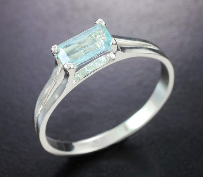 Серебро 925 Кольцо с параиба турмалином 0,7 карата