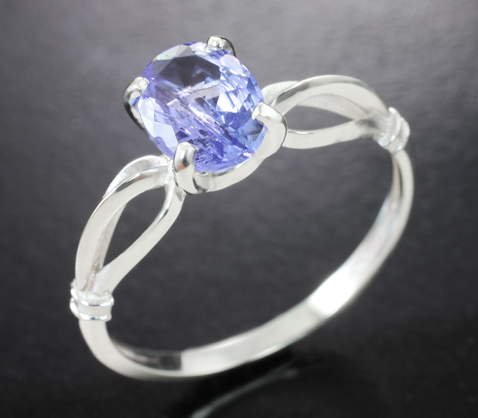 Серебро 925 Серебряное кольцо с танзанитом 1,05 карата