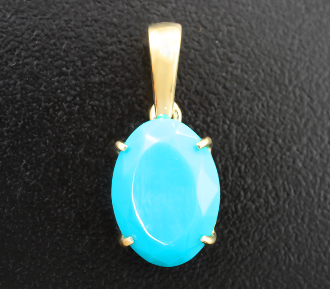 Золото Кулон с ограненной армянской бирюзой 3,25 карата