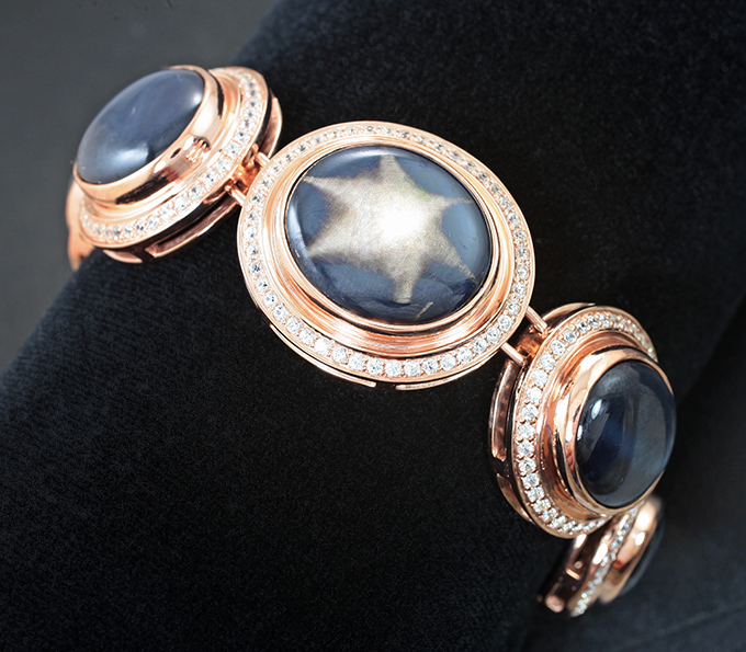 Серебро 925 Браслет со звездчатыми сапфирами 109,62 карата и бесцветными цирконами