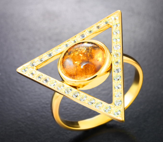 Серебро 925 Кольцо с желтым турмалином 3,53 карата и лейкосапфирами