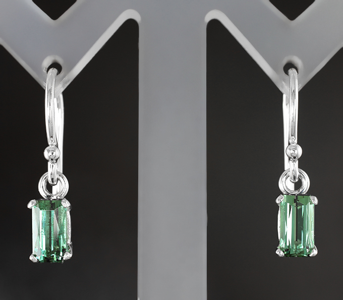 Серебро 925 Серьги с голубовато-зелеными турмалинами 1,86 карата