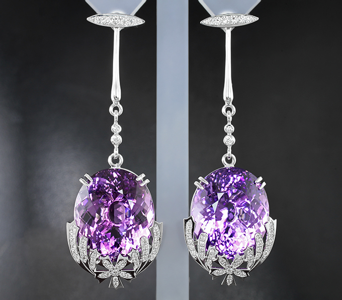 Золото Серьги с уругвайскими аметистами 74,67 карата и бриллиантами