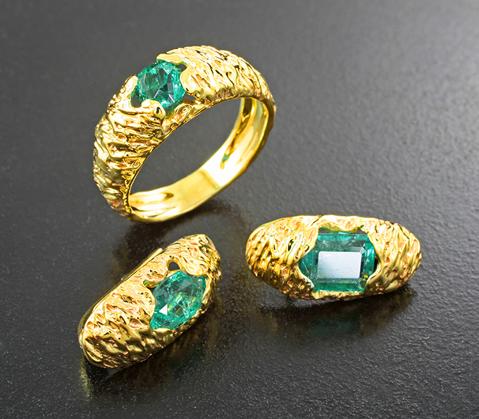 Золото Комплект с уральскими изумрудами 1,82 карата