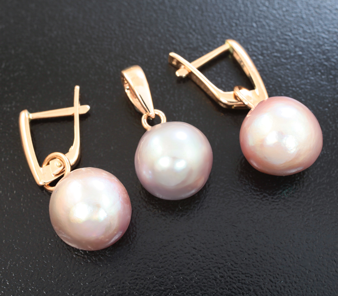 Золото Комплект с морским жемчугом барокко 37,27 карата